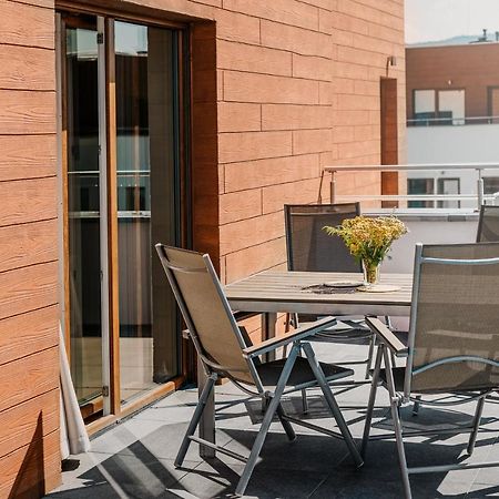 Apartament Widokowy - Penthouse Z Tarasem クドヴァ・ズドゥルイ エクステリア 写真