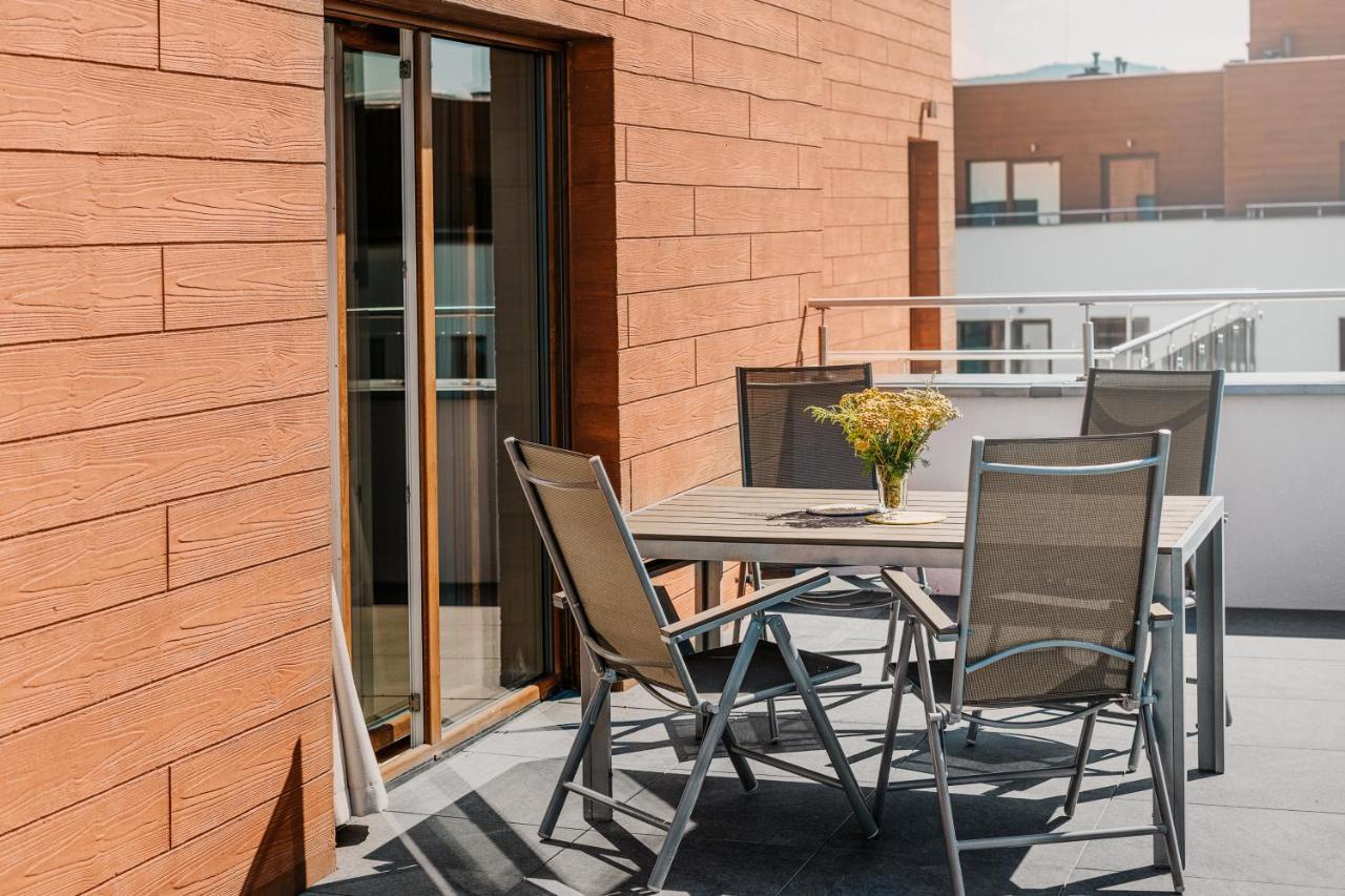 Apartament Widokowy - Penthouse Z Tarasem クドヴァ・ズドゥルイ エクステリア 写真